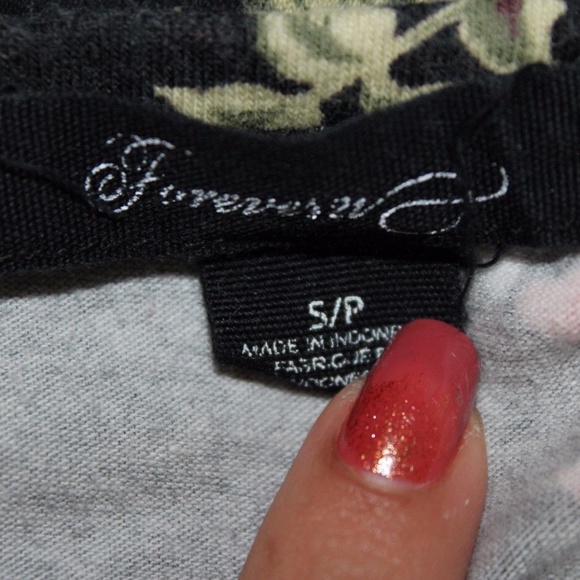 FOREVER 21 MINI DRESS WITH FLORAL PRINT - Picture 5 of 5